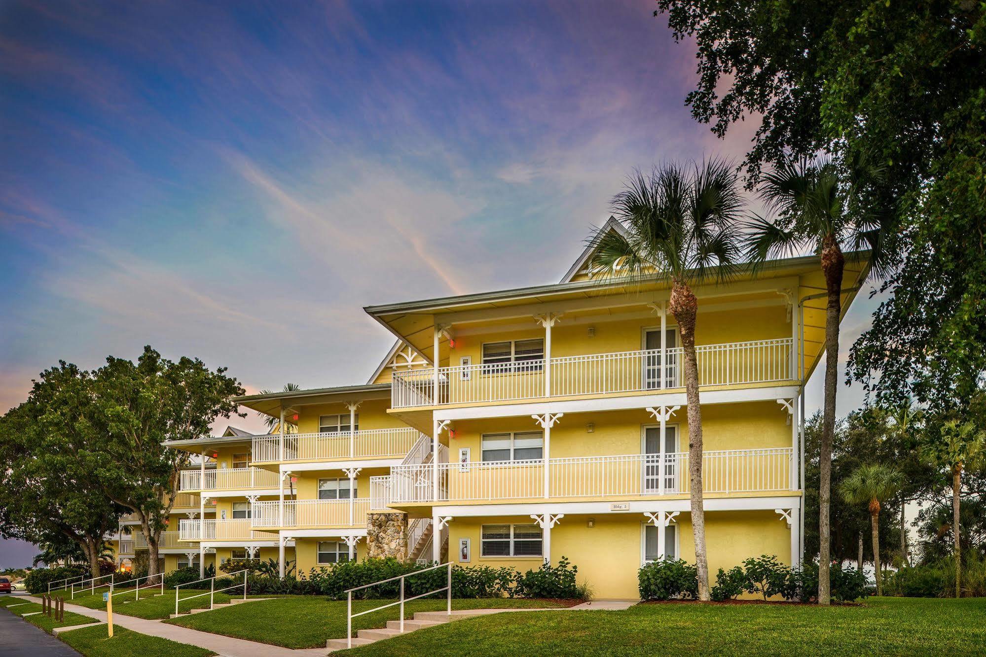 Hilton Vacation Club Charter Club Naples Bay Hotel Ngoại thất bức ảnh